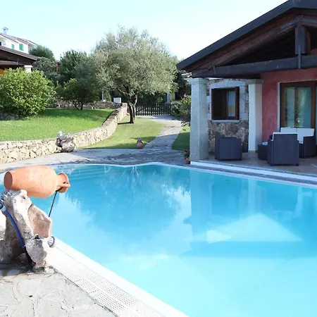 Apple Big Paradise Villa *